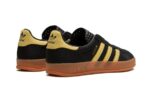 Adidas Gazelle Indoor Core Black Almost Yellow - vue 3