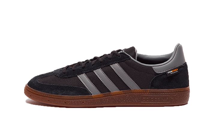 adidas-handball-spezial-core-black-grey-four-gum-791049 Adidas Handball Spezial Core Black Grey Four Gum authentique