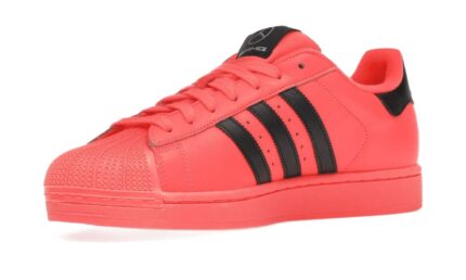 Adidas Superstar Mercedes-AMG Petronas Formula One Team Turbo Black - vue 2