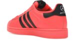 Adidas Superstar Mercedes-AMG Petronas Formula One Team Turbo Black - vue 3