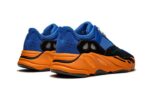 Adidas Yeezy 700 Bright Blue - vue 3