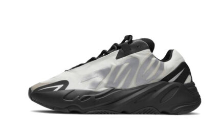 Adidas Yeezy 700 MNVN Bone authentique