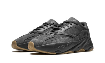 Adidas Yeezy 700 Utility Black - vue 2