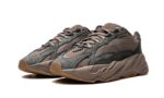 Adidas Yeezy 700 V2 Mauve - vue 2