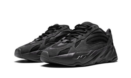 Adidas Yeezy 700 V2 Vanta - vue 2