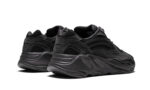 Adidas Yeezy 700 V2 Vanta - vue 3