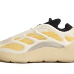 Adidas Yeezy 700 V3 Safflower authentique