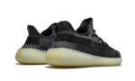 Adidas Yeezy Boost 350 V2 Carbon - vue 3