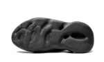 Adidas Yeezy Foam RNNR Onyx - vue 4