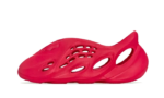 Adidas Yeezy Foam RNNR Vermillion authentique