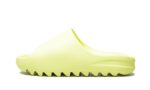 Adidas Yeezy Slide Glow Green (Restock Pair 2022) authentique