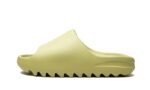 Adidas Yeezy Slide Resin (Restock Pair) authentique