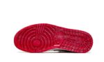 Air Jordan 1 High Chicago Lost And Found (Reimagined) - vue 3