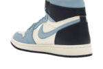 Air Jordan 1 High OG First in Flight - vue 3