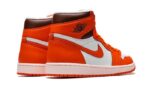 Air Jordan 1 High OG Starfish - vue 3