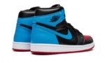 Air Jordan 1 High OG UNC To Chicago - vue 3