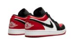 Air Jordan 1 Low Bred Toe (2021) - vue 3