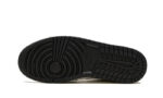 Air Jordan 1 Low Mocha - vue 4