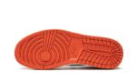 Air Jordan 1 Low OG Starfish (Shattered Backboard) - vue 4