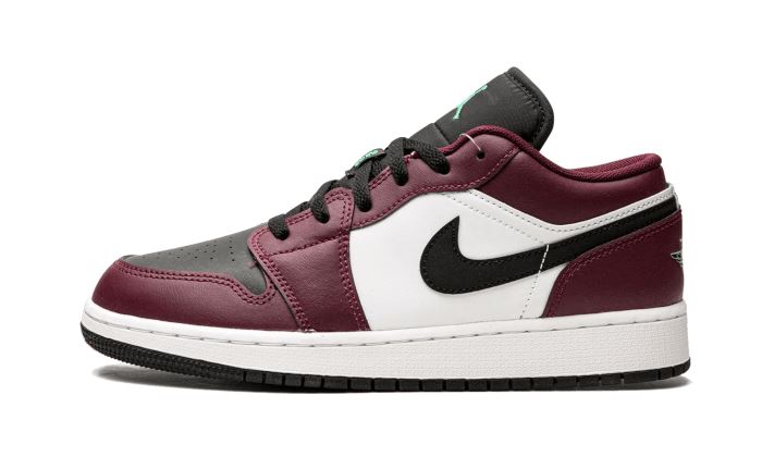 air-jordan-1-low-se-dark-beetroot-black-roma-green-921835 Air Jordan 1 Low SE Dark Beetroot Black Roma Green authentique