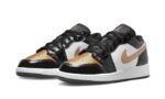 Air Jordan 1 Low SE Gold Toe - vue 2