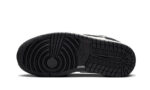 Air Jordan 1 Low SE Vintage Panda - vue 3