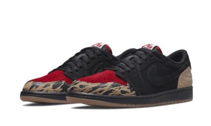 Air Jordan 1 Low Solefly Carnivore - vue 2