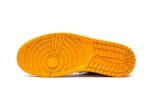 Air Jordan 1 Low Taxi - vue 4