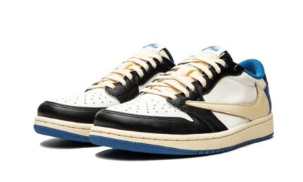 Air Jordan 1 Low Travis Scott Fragment - vue 2