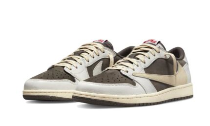Air Jordan 1 Low Travis Scott Reverse Mocha - vue 2