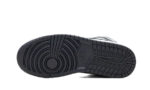 Air Jordan 1 Mid Black Elephant - vue 4