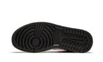 Air Jordan 1 Mid Black Siren Red - vue 4