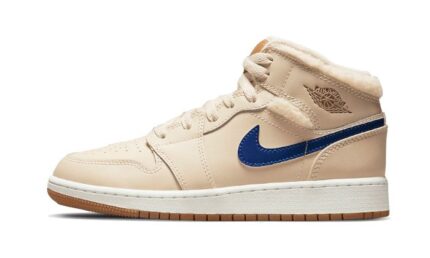 Air Jordan 1 Mid Fleece Pearl White authentique