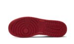 Air Jordan 1 Mid Gym Red Black White - vue 4