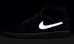 Air Jordan 1 Mid SE Craft Obsidian - vue 4