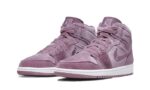Air Jordan 1 Mid SE Purple Velvet - vue 2