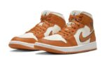 Air Jordan 1 Mid SE Sport Spice - vue 2