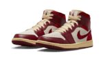 Air Jordan 1 Mid SE Tiki Leaf - vue 2