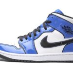 Air Jordan 1 Mid Signal Blue authentique