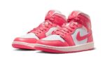 Air Jordan 1 Mid Strawberries And Cream - vue 2