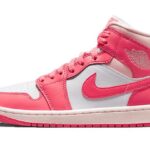 Air Jordan 1 Mid Strawberries And Cream authentique