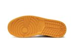 Air Jordan 1 Mid Taxi - vue 4