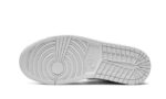 Air Jordan 1 Mid Triple White (2022) - vue 4
