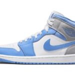 Air Jordan 1 Mid University Blue Grey authentique