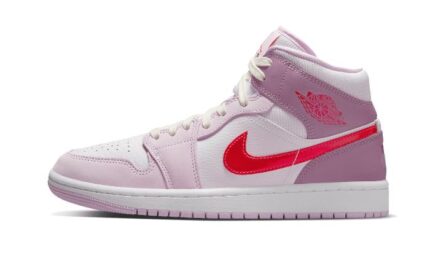 Air Jordan 1 Mid Valentine's Day (2022) authentique