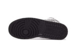 Air Jordan 1 Mid White Black - vue 4