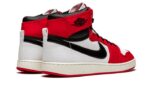 Air Jordan 1 Retro AJKO Chicago (2021) - vue 3