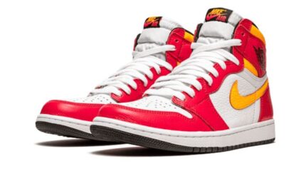 Air Jordan 1 Retro High OG Light Fusion Red - vue 2