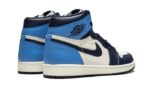 Air Jordan 1 Retro High OG Obsidian UNC 2019 - vue 3