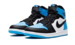 Air Jordan 1 Retro High OG UNC Toe (2023) - vue 2